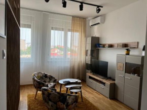 Apartment Charlie private parking